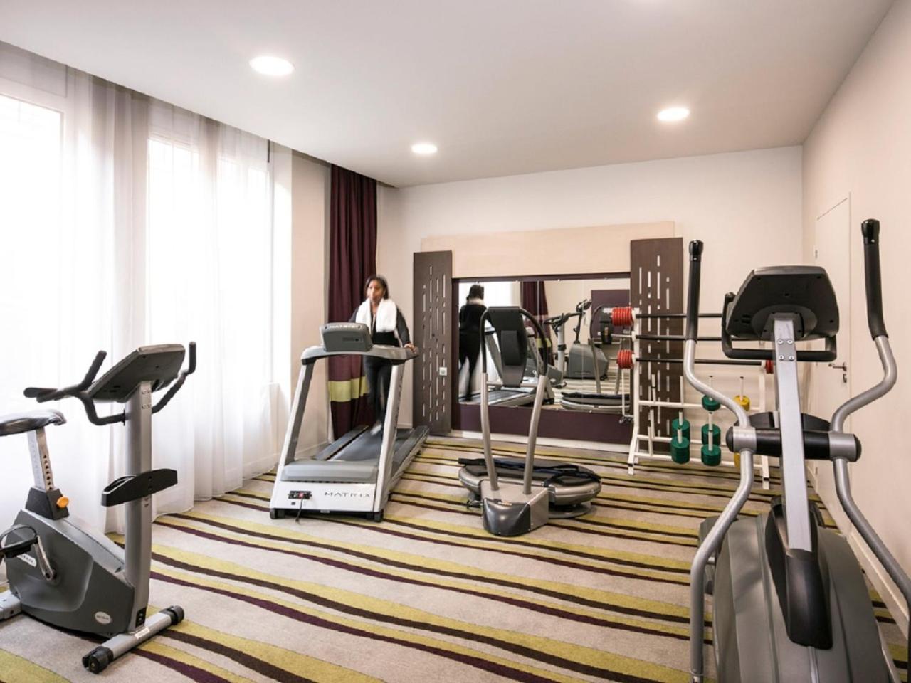Hotel Mercure Cathedrale 4*
